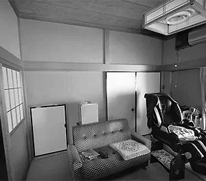 和室はダイニングキッチンと空間が分かれており、家族が集まりにくい間取りでした。