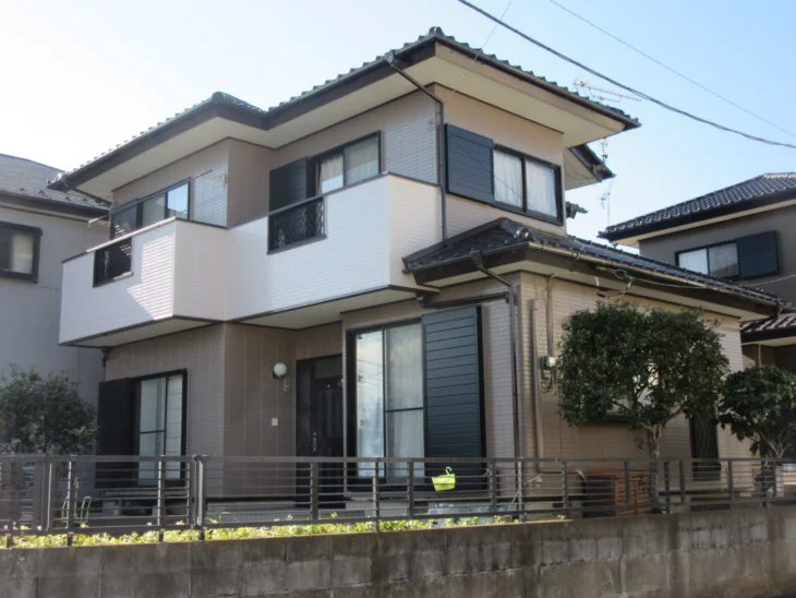 外壁塗装及び戸袋鏡板貼り替え